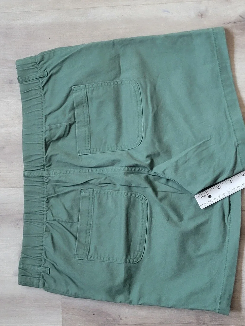 3 FOR $25 GLORIA VANDERBILT Casual Women's Green Shorts - Picture 4 of 10
